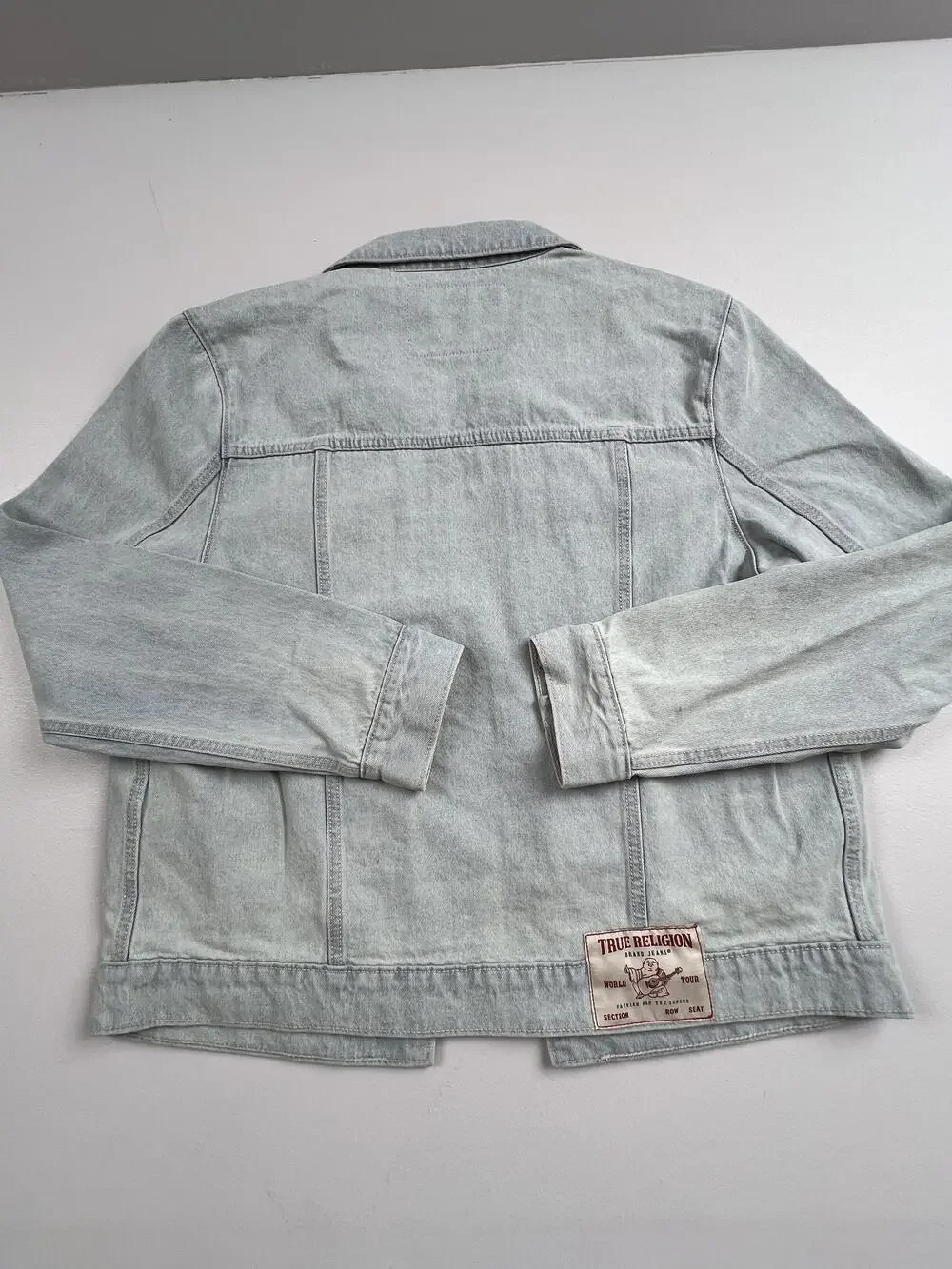 True Religion see photos